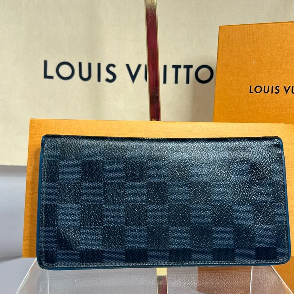 Louis Vuitton Brazza Demier Ebene Wallet